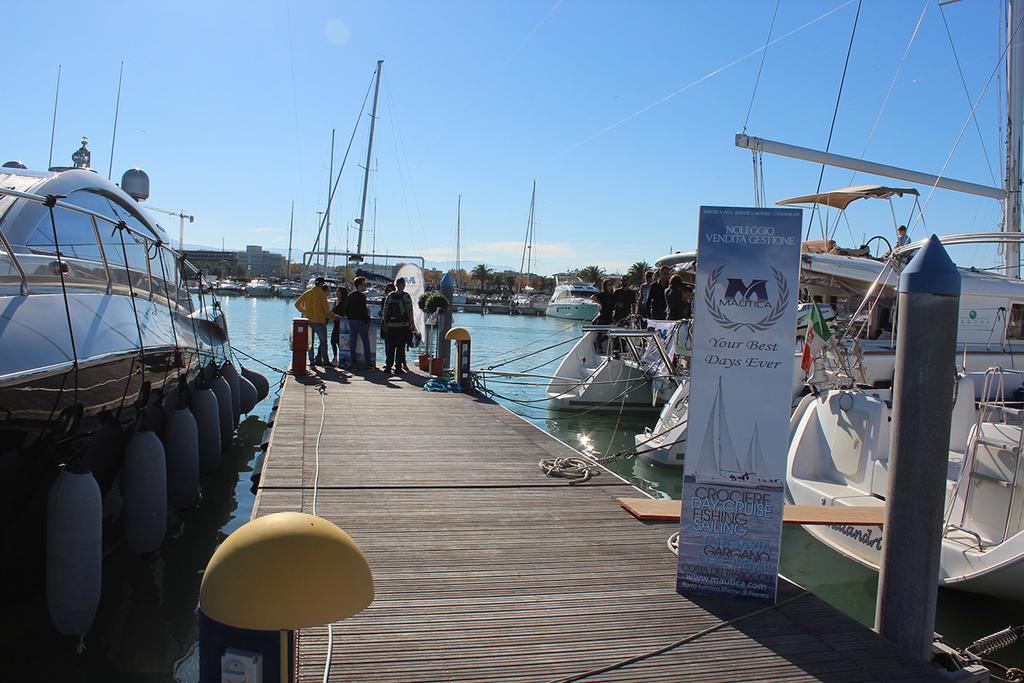 Catamarano Mauticat Hotell Pescara Eksteriør bilde